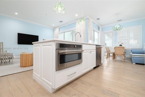 Townhouse in Hobe Sound, Florida 3 bedrooms, 234.39 sq.m. № 2044412 - photo 9