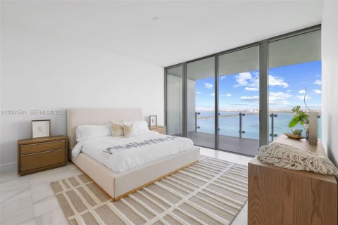 Купить кондоминиум в Майами, Флорида 2 спальни, 218.04м2, № 2170256 - фото 28