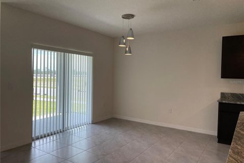 Casa en alquiler en Wesley Chapel, Florida, 4 dormitorios, 169.83 m2 № 1755498 - foto 6