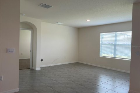 Casa en alquiler en Wesley Chapel, Florida, 4 dormitorios, 169.83 m2 № 1755498 - foto 7