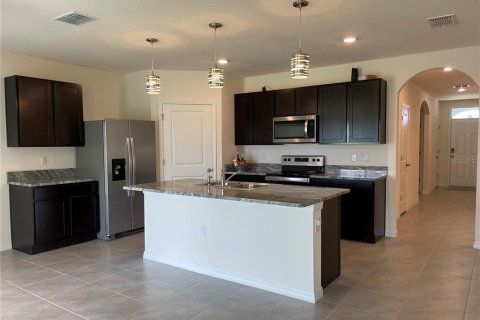 Casa en alquiler en Wesley Chapel, Florida, 4 dormitorios, 169.83 m2 № 1755498 - foto 15