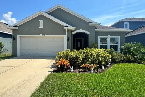 Casa en venta en Gibsonton, Florida, 4 dormitorios, 173.17 m2 № 1755179 - foto 1
