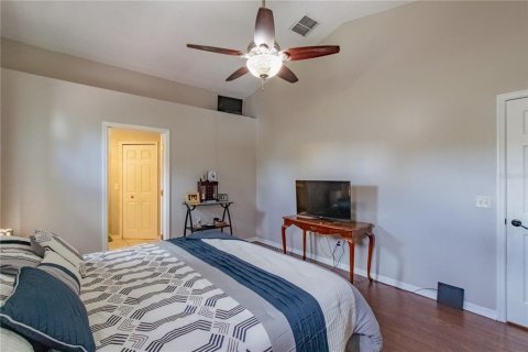 House in Apopka, Florida 3 bedrooms, 153.85 sq.m. № 1913705 - photo 16