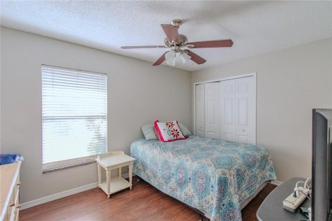 House in Apopka, Florida 3 bedrooms, 153.85 sq.m. № 1913705 - photo 18