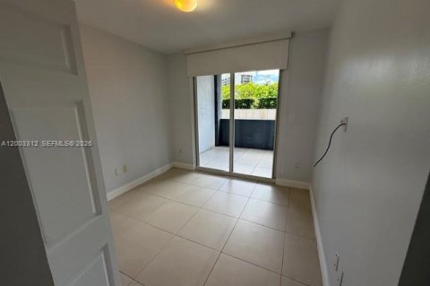 Condo in Miami, Florida, 2 bedrooms № 2066771 - photo 14