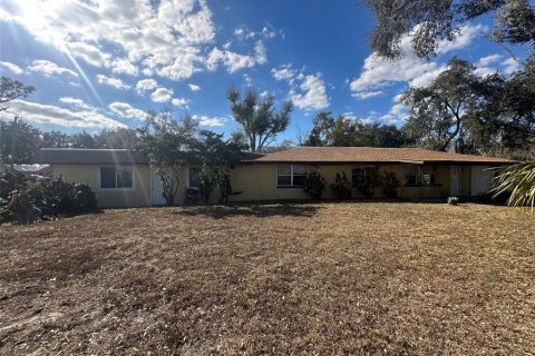 Commercial property in Lakeland, Florida 9 bedrooms, 347.55 sq.m. № 2228261 - photo 2