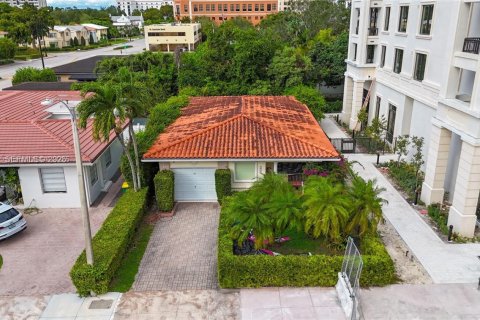 Commercial property in Coral Gables, Florida № 1987090 - photo 3