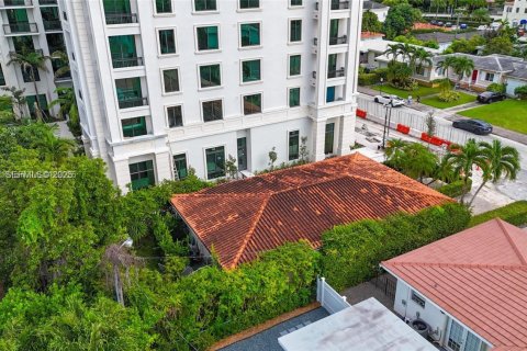 Commercial property in Coral Gables, Florida № 1987090 - photo 5