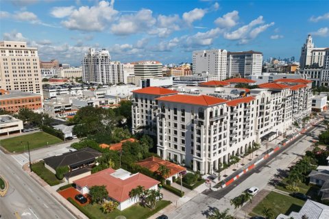 Commercial property in Coral Gables, Florida № 1987090 - photo 14