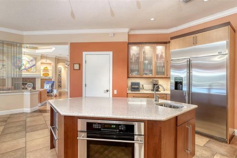 Villa ou maison à vendre à Sarasota, Floride: 4 chambres, 362.13 m2 № 2122015 - photo 16