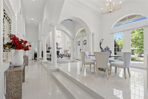 House in Windermere, Florida 5 bedrooms, 346.34 sq.m. № 2258720 - photo 27