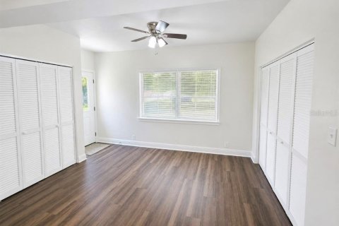 House in Bartow, Florida 3 bedrooms, 138.52 sq.m. № 2201094 - photo 8