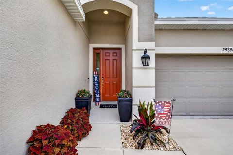 House in Wesley Chapel, Florida 4 bedrooms, 224.36 sq.m. № 2095780 - photo 4