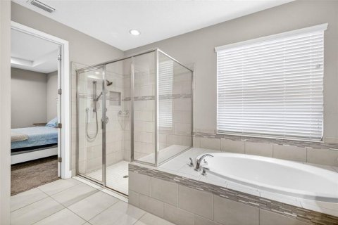 House in Wesley Chapel, Florida 4 bedrooms, 224.36 sq.m. № 2095780 - photo 30