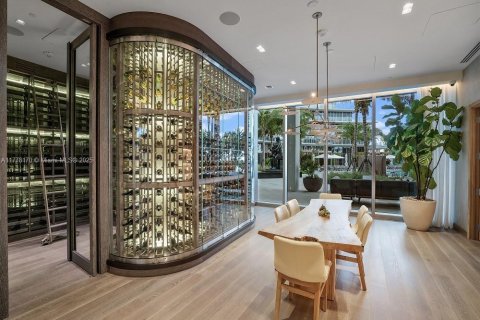 Купить кондоминиум в Форт-Лодердейл, Флорида 3 спальни, 192.4м2, № 1958827 - фото 28