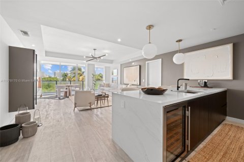 Купить кондоминиум в Форт-Лодердейл, Флорида 3 спальни, 192.4м2, № 1958827 - фото 7