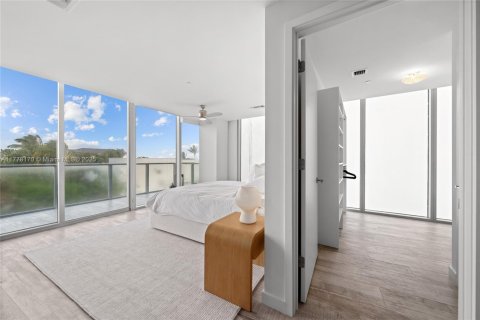 Купить кондоминиум в Форт-Лодердейл, Флорида 3 спальни, 192.4м2, № 1958827 - фото 14