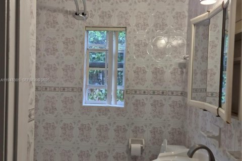Снять в аренду виллу или дом в Майами, Флорида 3 спальни, 96.99м2, № 2004437 - фото 8