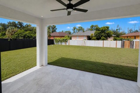Villa ou maison à louer à North Port, Floride: 3 chambres, 158.49 m2 № 2386427 - photo 21