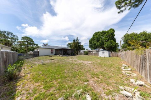 Villa ou maison à vendre à Sebastian, Floride: 3 chambres, 105.07 m2 № 2245735 - photo 17