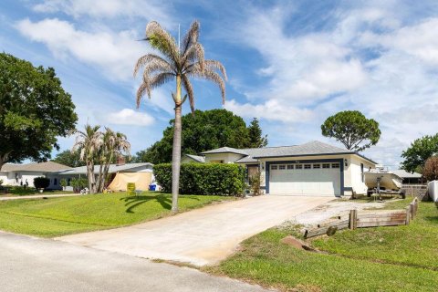 Villa ou maison à vendre à Sebastian, Floride: 3 chambres, 105.07 m2 № 2245735 - photo 7