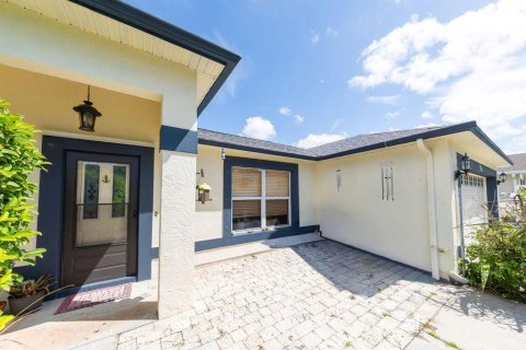 Villa ou maison à vendre à Sebastian, Floride: 3 chambres, 105.07 m2 № 2245735 - photo 8