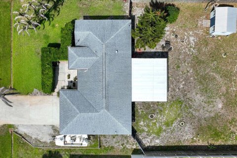 Villa ou maison à vendre à Sebastian, Floride: 3 chambres, 105.07 m2 № 2245735 - photo 11