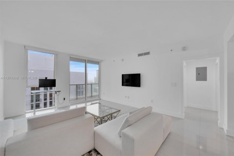 Copropriété à louer à Miami, Floride: 1 chambre, 74.88 m2 № 2042231 - photo 3