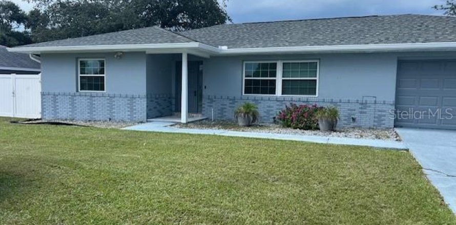 Villa ou maison à Deltona, Floride 3 chambres, 153.1 m2 № 1868992
