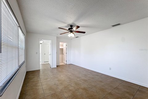 Villa ou maison à vendre à Deltona, Floride: 3 chambres, 153.1 m2 № 1868992 - photo 28