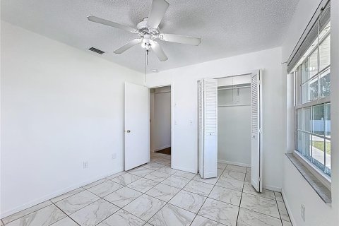 Villa ou maison à vendre à Deltona, Floride: 3 chambres, 153.1 m2 № 1868992 - photo 25