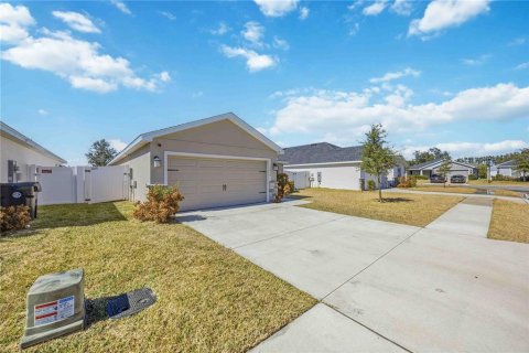 Villa ou maison à vendre à Auburndale, Floride: 4 chambres, 151.15 m2 № 2131608 - photo 4