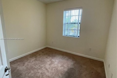 Adosado en venta en Homestead, Florida, 3 dormitorios, 145.48 m2 № 1804369 - foto 6