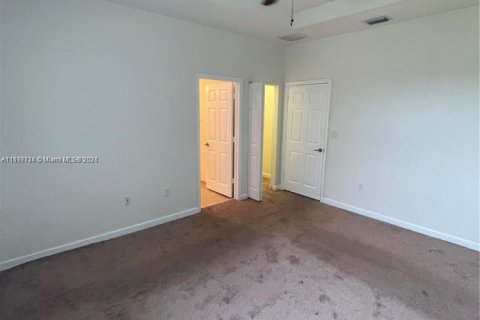 Adosado en venta en Homestead, Florida, 3 dormitorios, 145.48 m2 № 1804369 - foto 12