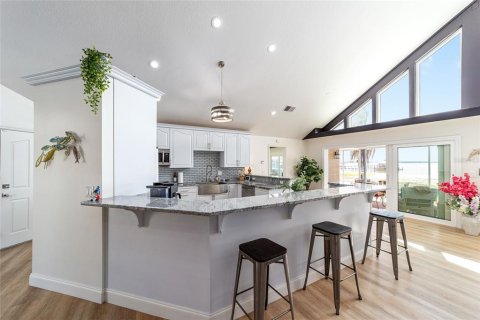 Купить виллу или дом в Оклаваха, Флорида 9 комнат, 204.76м2, № 2117737 - фото 26