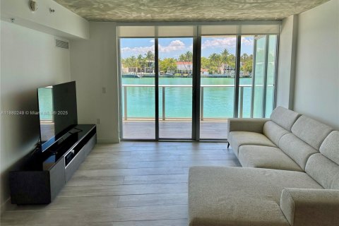 Copropriété à louer à Miami Beach, Floride: 2 chambres, 106.19 m2 № 1929032 - photo 5