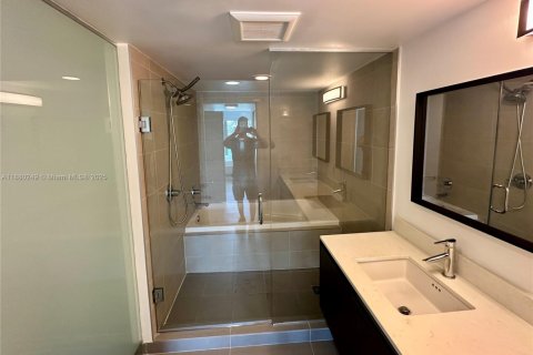 Copropriété à louer à Miami Beach, Floride: 2 chambres, 106.19 m2 № 1929032 - photo 9