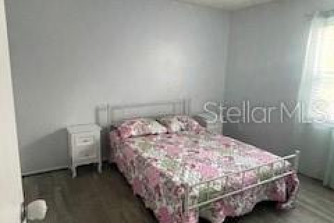 House in Orlando, Florida 3 bedrooms, 125.23 sq.m. № 2376826 - photo 9