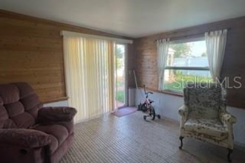 House in Orlando, Florida 3 bedrooms, 125.23 sq.m. № 2376826 - photo 15