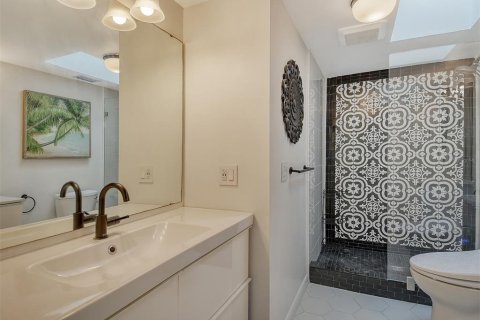 Casa en venta en Sarasota, Florida, 3 dormitorios, 189.52 m2 № 1899420 - foto 28
