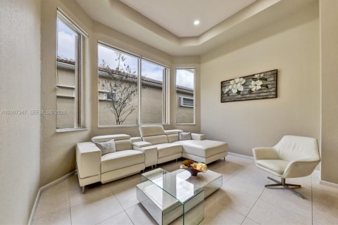 Casa en venta en Coral Springs, Florida, 4 dormitorios, 205.87 m2 № 2071260 - foto 3