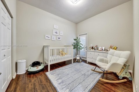 Casa en venta en Coral Springs, Florida, 4 dormitorios, 205.87 m2 № 2071260 - foto 18