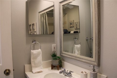 Снять в аренду кондоминиум в Пальметто, Флорида 2 спальни, 125.33м2, № 1916839 - фото 17