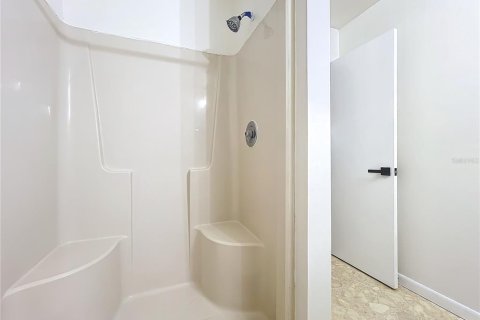 Copropriété à louer à Orlando, Floride: 3 chambres, 121.7 m2 № 2383436 - photo 25