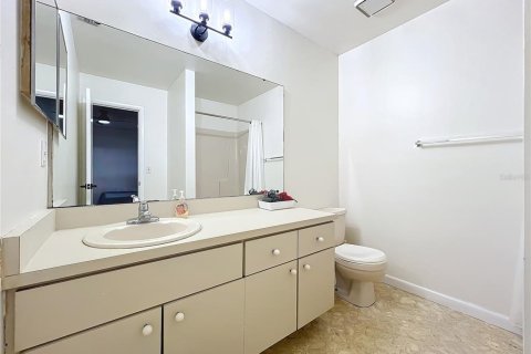 Copropriété à louer à Orlando, Floride: 3 chambres, 121.7 m2 № 2383436 - photo 21