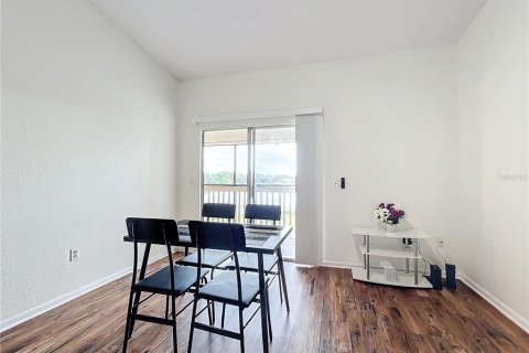 Copropriété à louer à Orlando, Floride: 3 chambres, 121.7 m2 № 2383436 - photo 8