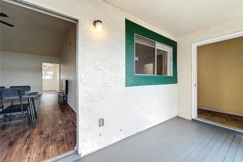 Copropriété à louer à Orlando, Floride: 3 chambres, 121.7 m2 № 2383436 - photo 11