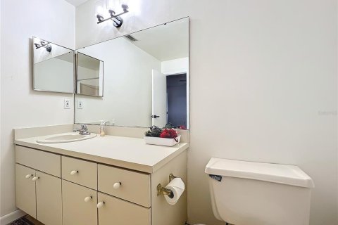 Copropriété à louer à Orlando, Floride: 3 chambres, 121.7 m2 № 2383436 - photo 22