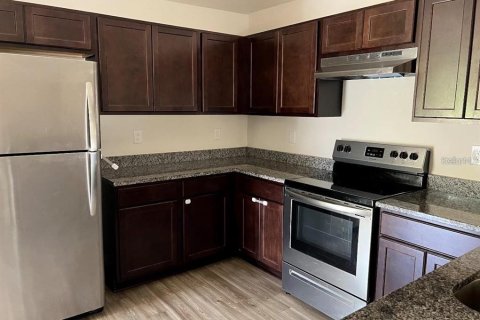 Apartamento en alquiler en Port Charlotte, Florida, 2 dormitorios, 97.73 m2 № 1869199 - foto 3