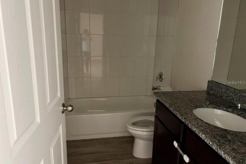 Apartamento en alquiler en Port Charlotte, Florida, 2 dormitorios, 97.73 m2 № 1869199 - foto 10